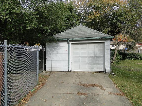 4th image of 1705 Glenwood Ave