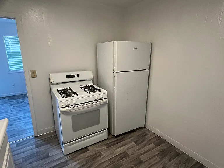 901 Zeff Rd — Photo 26