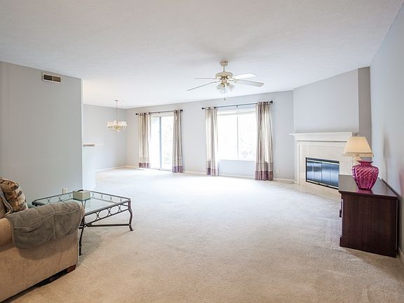 5th image of 2117 Clareglen Ct Unit 203