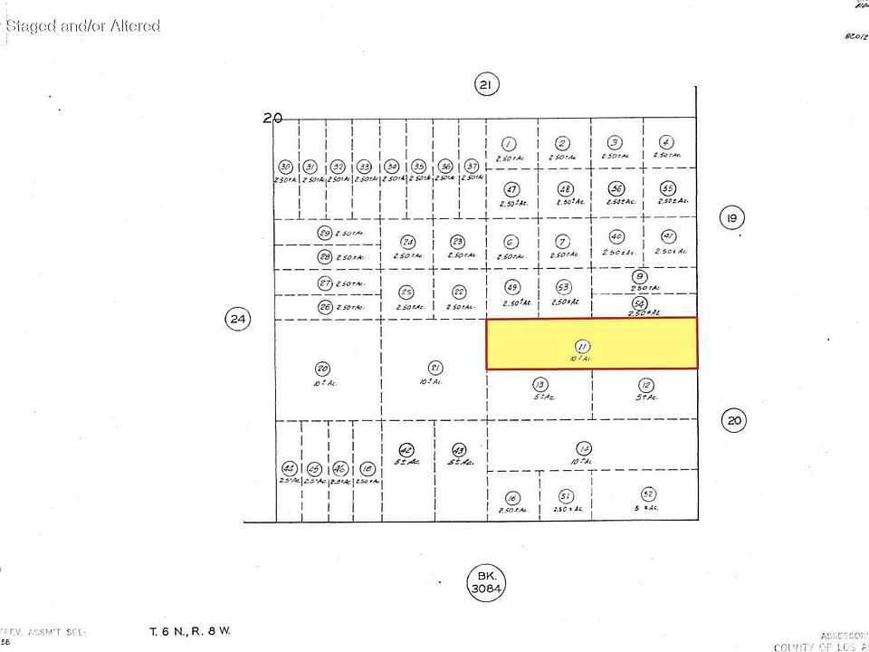 1st image of 220 Saint E