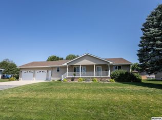 318 Dahl Dr, Manly, IA 50456