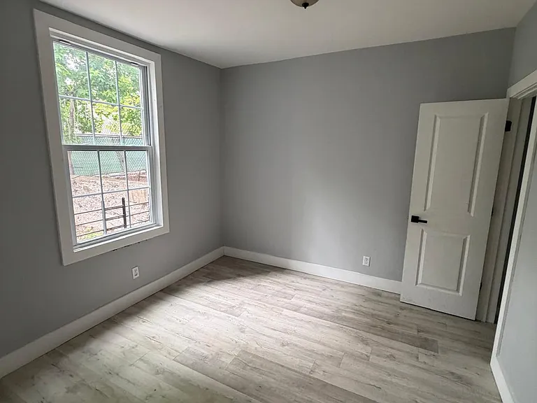 745 S 18th St #1A — Photo 8