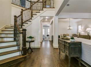 5738 W Hanover Ave, Dallas, TX 75209