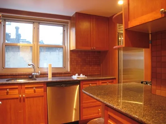 Rented by Citi Habitats | media 30