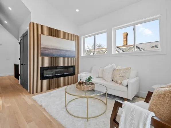 69 Electric Ave #3, Somerville, MA 02144