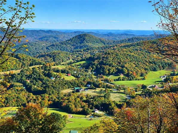 N/A Turkey Crossing Lane, Banner Elk, NC 28604