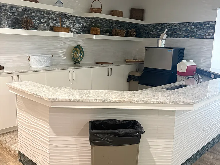 Clubhouse bar