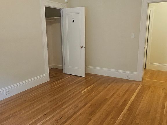 4th image of 972 Bush St APT 35