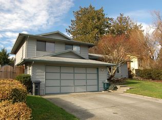 711 N 18th Pl, Mount Vernon, WA 98273