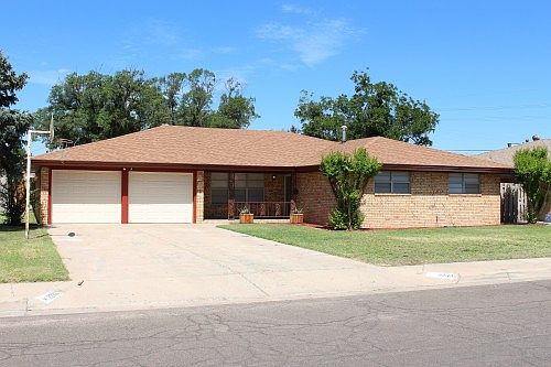 2nd image of 2233 N Adobe Dr