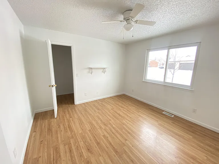922 Kara Dr #1 — Photo 8