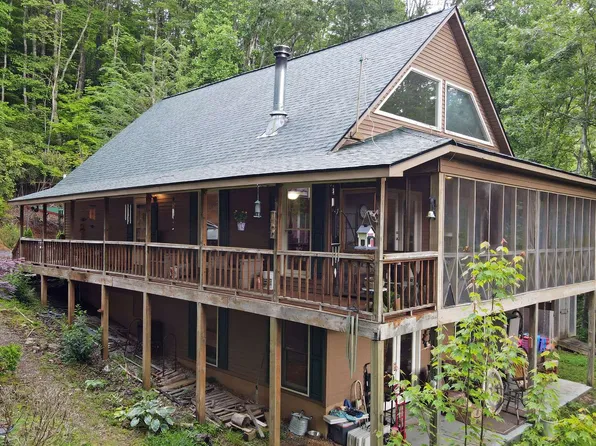 3506 Hyatt Creek Rd, Marble, NC 28905