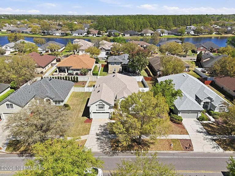 14447 Cherry Lake Dr W — Photo 45