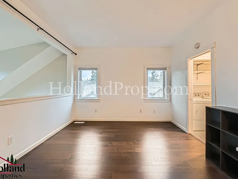10250 NW Village Heights Dr — Photo 19