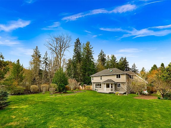 3rd image of 629 Arroyo Lane