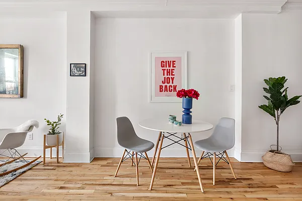 Sold by Compass | media 4