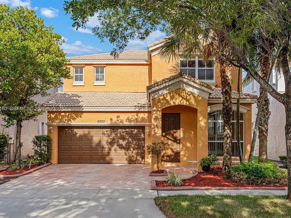 1st image of 5223 SW 155th Way