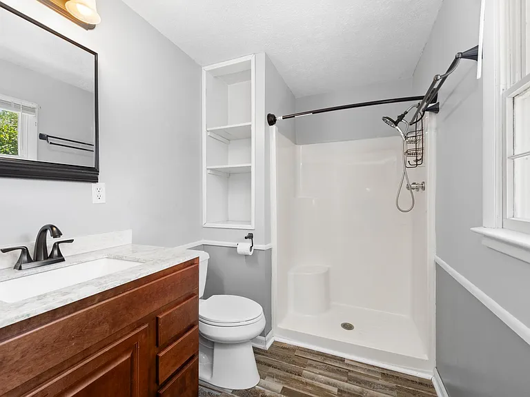 1111 Cherokee Dr — Photo 8