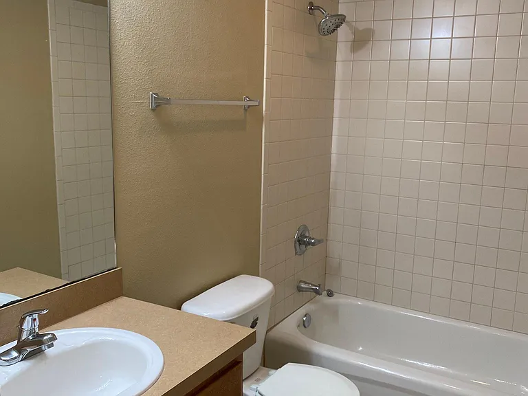 3131 Santorini Ct — Photo 15