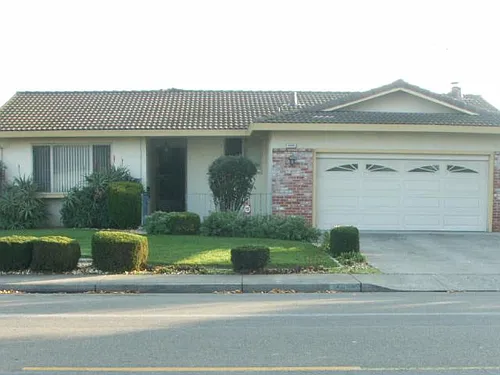 2600 Royal Ann Dr Photo 1