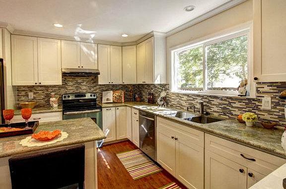 4th image of 5074 Kingston Way