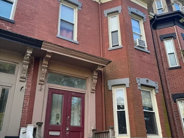 11 Savin Hill Ave, Dorchester, MA 02125