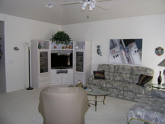 3rd image of 320 S 70th St Unit 28