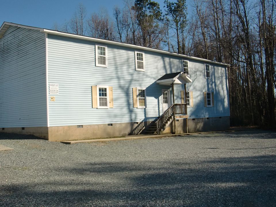 1st image of 634 N Foster St #2