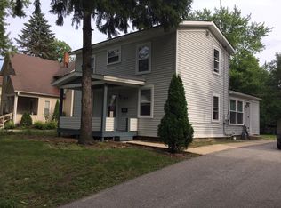 627 E Downer Pl, Aurora, IL 60505