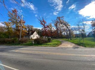 W3471 S Lakeshore Dr, Lake Geneva, WI 53147