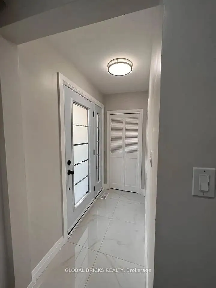 3 bed, $2,650 — Photo 1