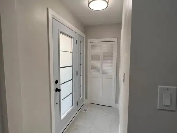49 Argyle Cres, Brampton, ON L6T 1M9
