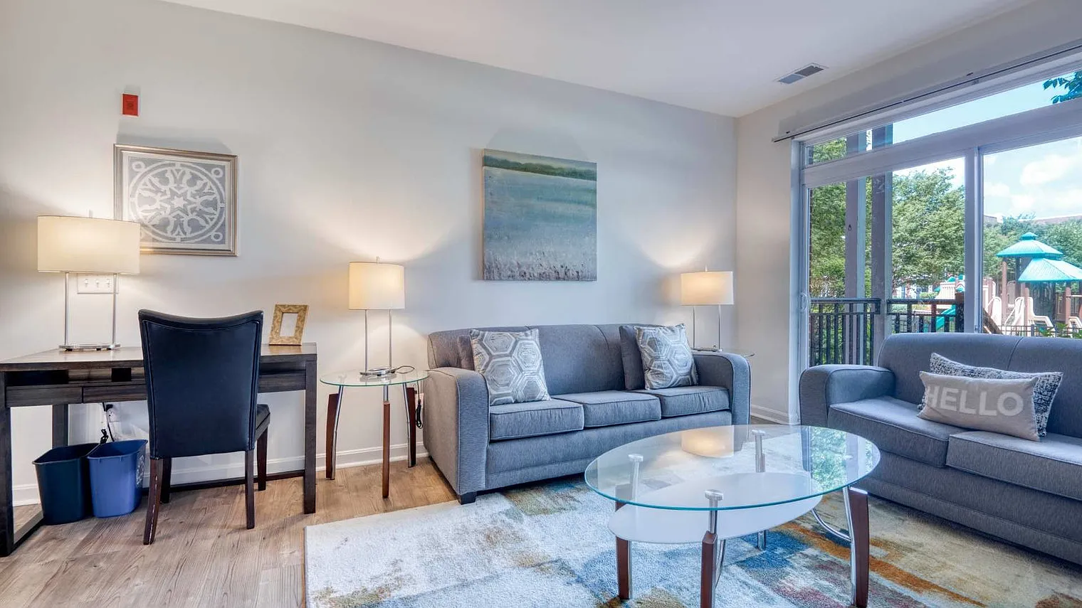 2 bed, 2.0 bath, 1184 sqft, $10,479 — Photo 2