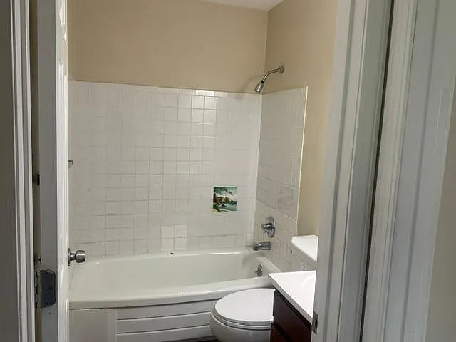 2 bed, 625 sqft, $820 — Photo 3