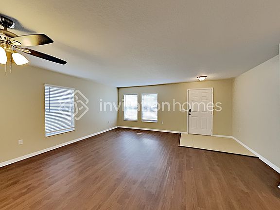 4th image of 2432 Brownwood Dr