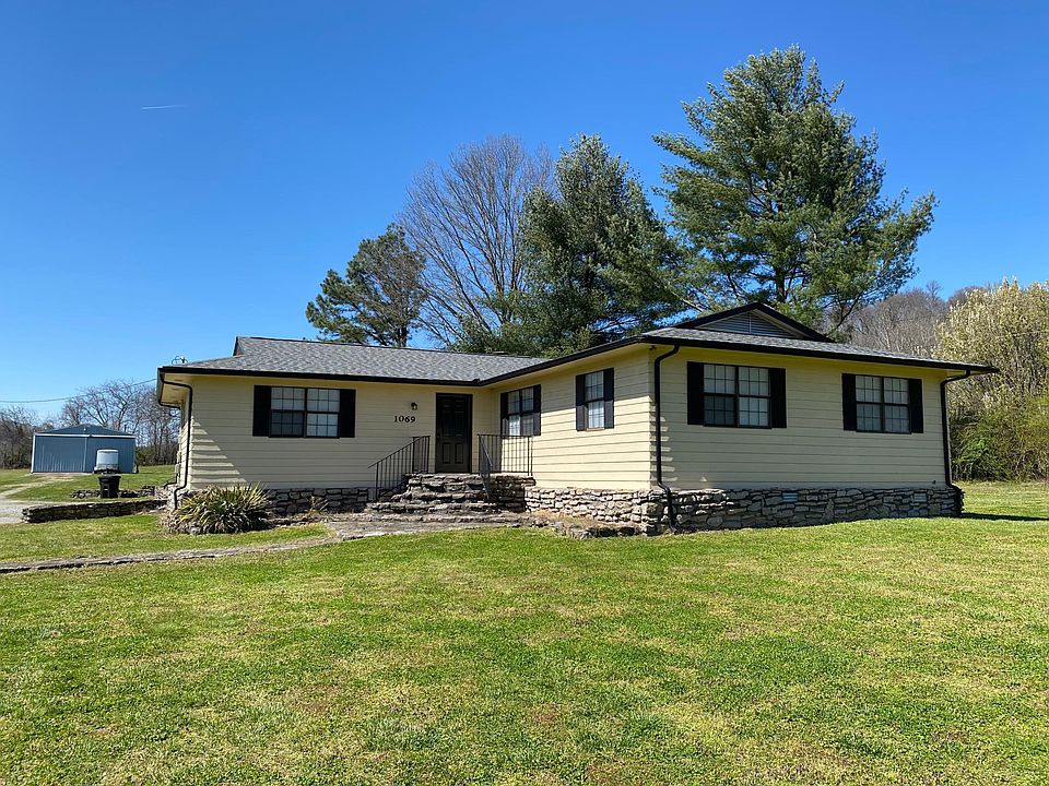 1069 Sandy Valley Rd, Hendersonville, TN 37075 Zillow