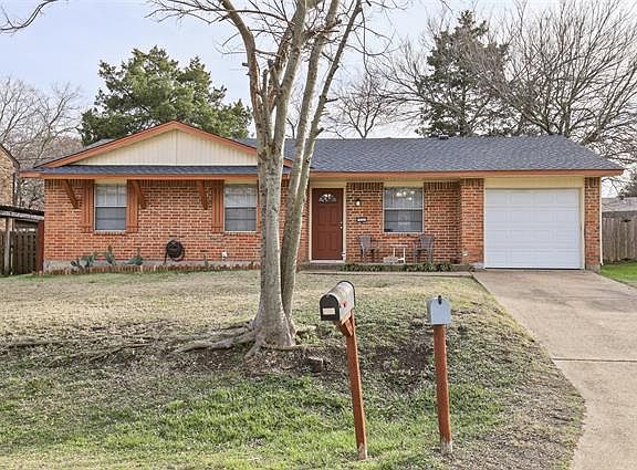 2nd image of 322 Linkwood Dr