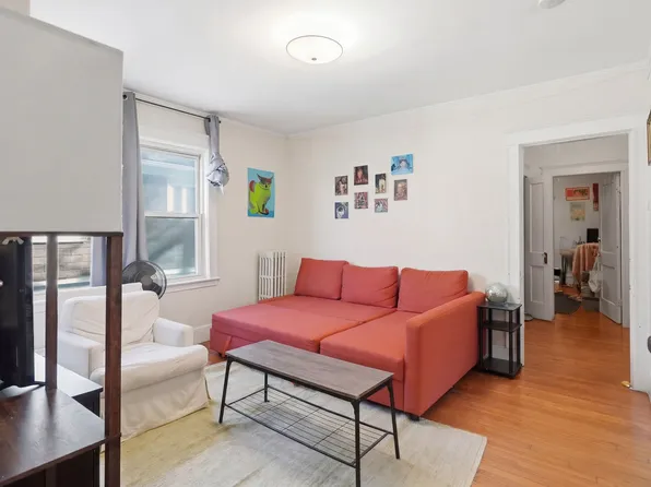 14 Stockwell St, Roxbury Crossing, MA