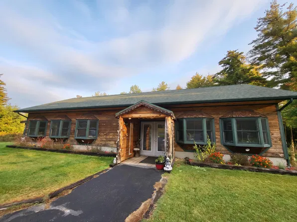 97 Danielle Rd, Jay, NY 12941