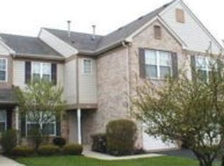388 Crystal Ridge Dr #37B, Crystal Lake, IL 60012