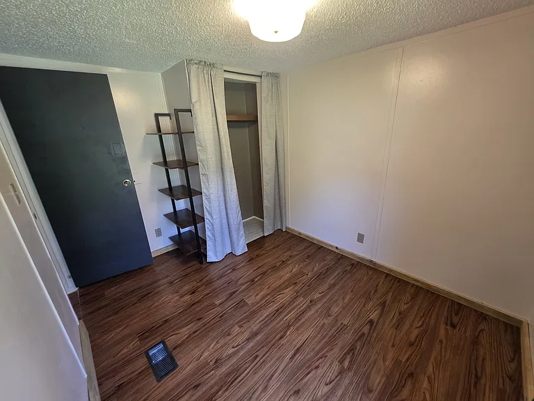 Red Plum Ln — Photo 29