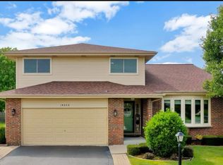 19252 Thornham Ln, Mokena, IL 60448