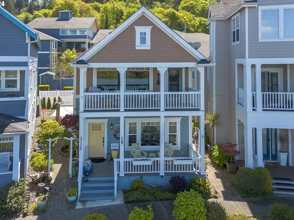 2735 Mill Pond Ln, Astoria, OR 97103
