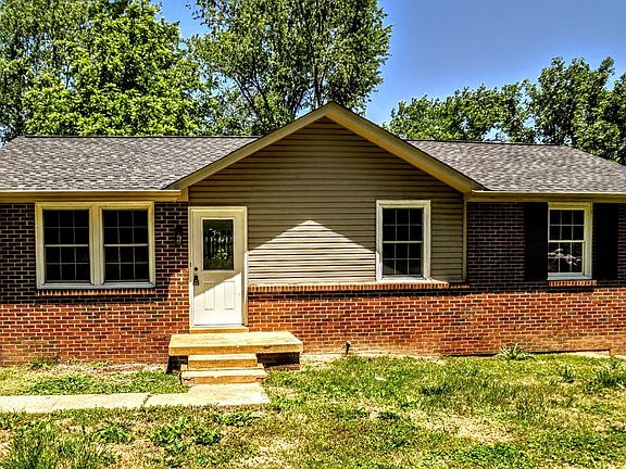 2nd image of 2051 Shelby Dr