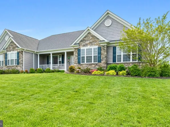 4314 Barberry Dr, Huntingtown, MD 20639