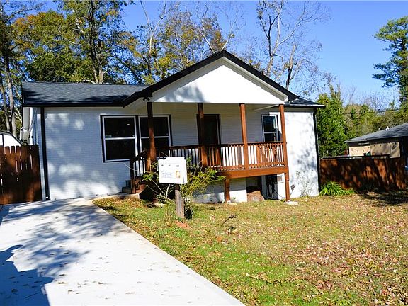 2nd image of 3462 Maryvale Dr