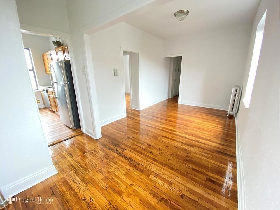 1st image of 4725 48th St APT 4E