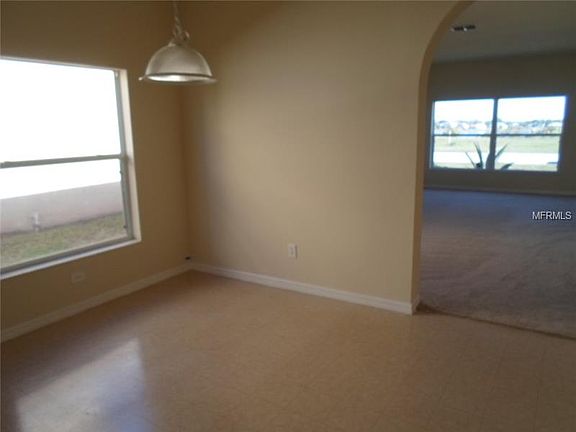 5th image of 1229 Kellogg Dr