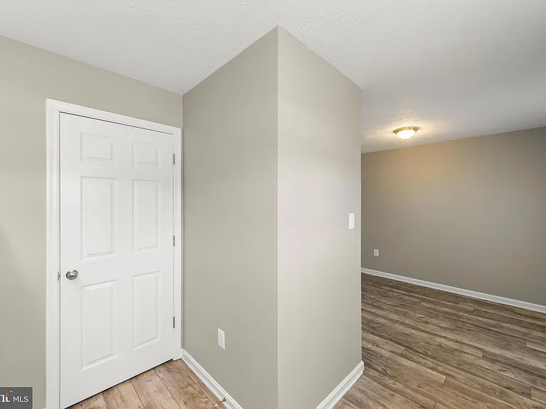 174 Equestrian Dr — Photo 24