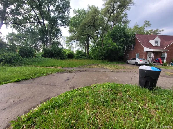 19925 Schaefer Hwy, Detroit, MI 48235